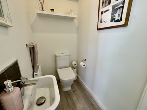 Ground Floor WC- click for photo gallery